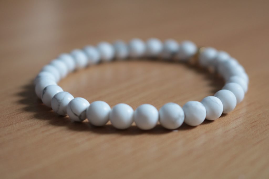 Howlite-6-1