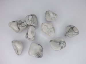 Pierre Howlite – Taille 2-3cm