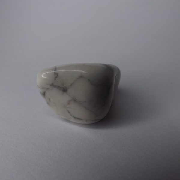 Pierre Howlite – Taille 2-3cm