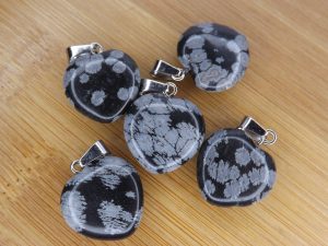 Pendentif Obsidienne Flocons Neige Cœur (20mm) A