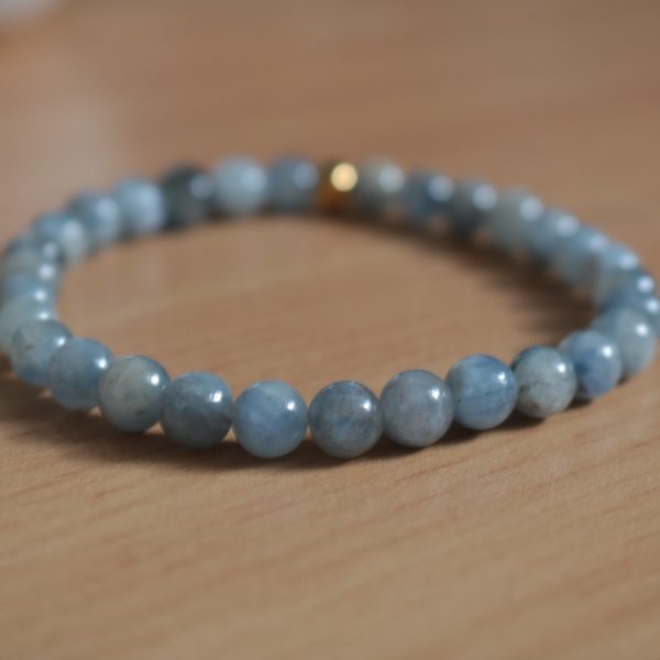 Bracelet Cyanite Bleue – Perles 6mm AB