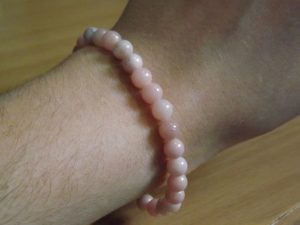 Bracelet Opale rose – Perles 6mm