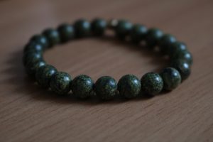 Bracelet Serpentine – Perles 8mm