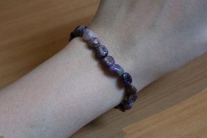 Bracelet Charoite – Pierre roulées 6mm A