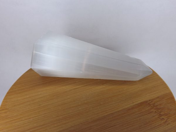 pointe-selenite-10cm-2