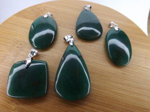 Pendentif Jade Verte – Cabochons – AA