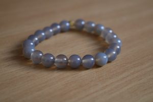 Bracelet Agate Grise – Perles 8mm