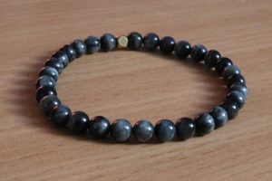 Bracelet Oeil d’Aigle- Perles 6mm – A