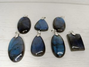 Pendentif Labradorite Bleue – Cabochons – AA