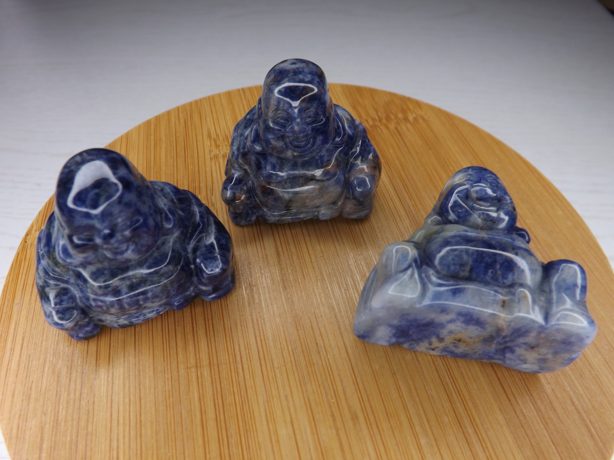 Bouddha sodalite namibie 40mm qualité A