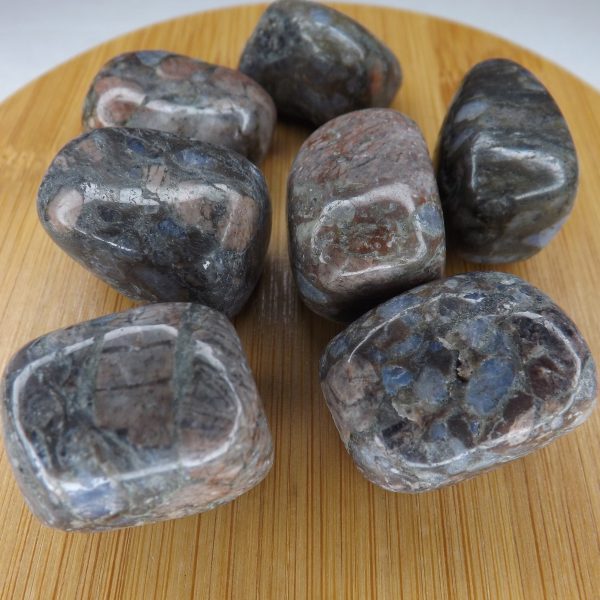 Pierre Cubique Bleu Libérite – Taille 2-4cm