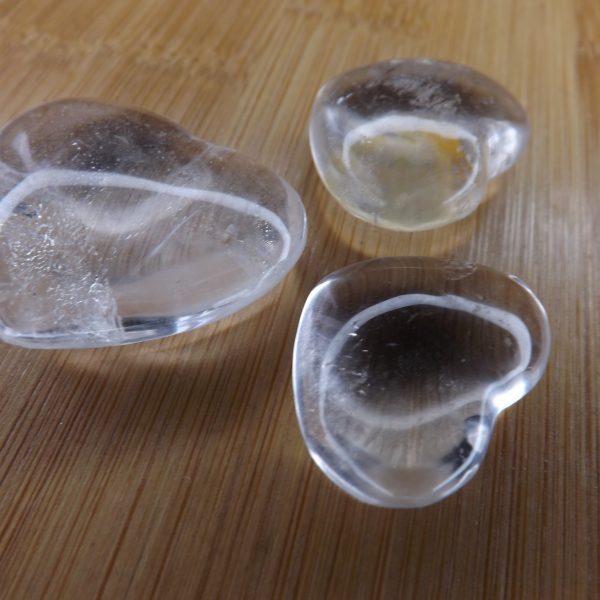 Pierre taillée Coeur Cristal de roche A 25-30mm