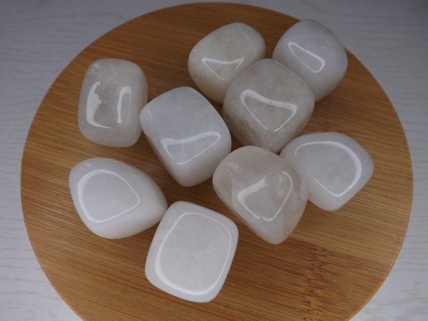 pierre cubique jade blanc brésil qualité A