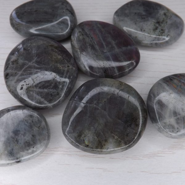Pierre Plate Labradorite Violette AA