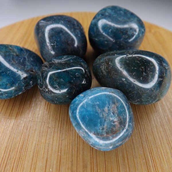 Pierre roulée apatite bleue A 20 à 30mm
