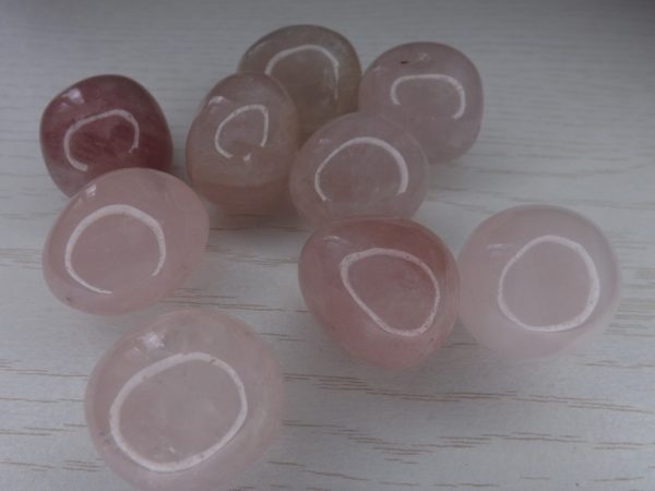 Pierre roulée Quartz Rose A - Taille 2-3cm – Image 3