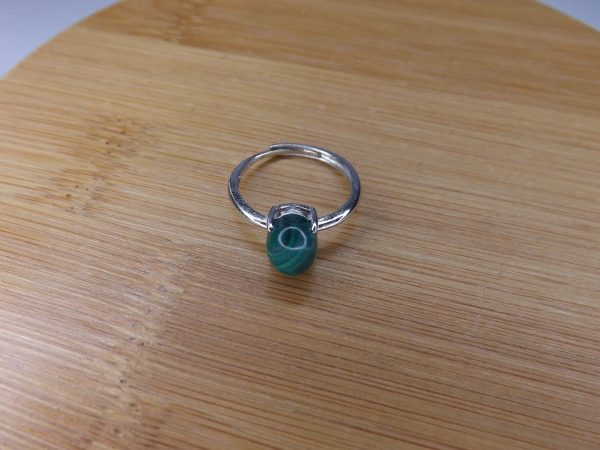 bague ovale en malachite métal argenté