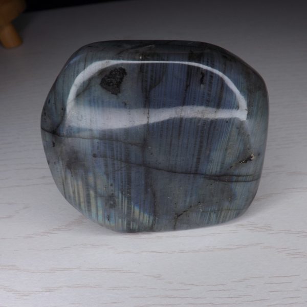 Pierre taillée Labradorite Bleue – Forme libre 387g