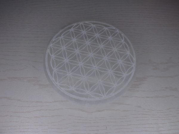 fleur de vie en sélénite maroc 10cm avec motif blanc