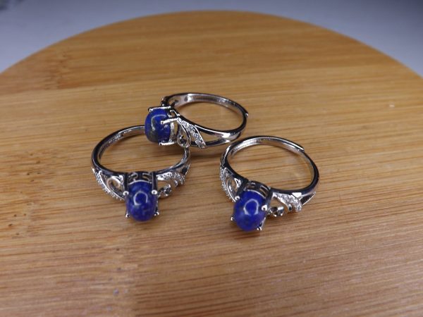 bague ovale en lapis lazuli métal argenté