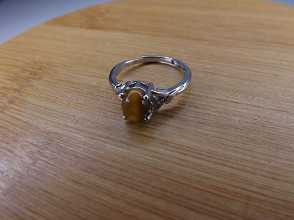 bague ovale en lapis oeil de tigre métal argenté