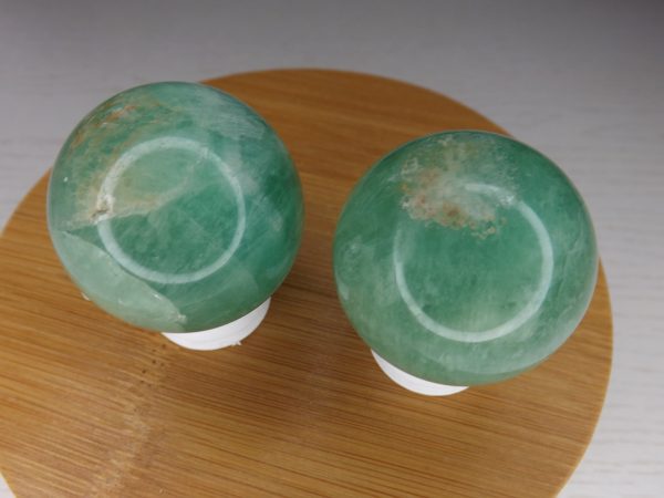 sphère en fluorine verte 4cm Madagascar