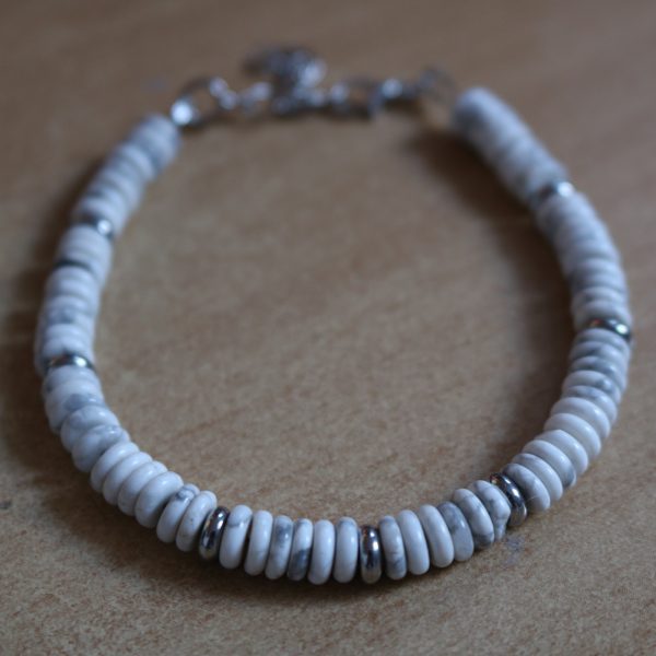 bracelet howlite disque heishi pierre naturelle et métal argenté