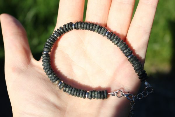 bracelet jaspe kambaba disque heishi pierre naturelle et métal argenté