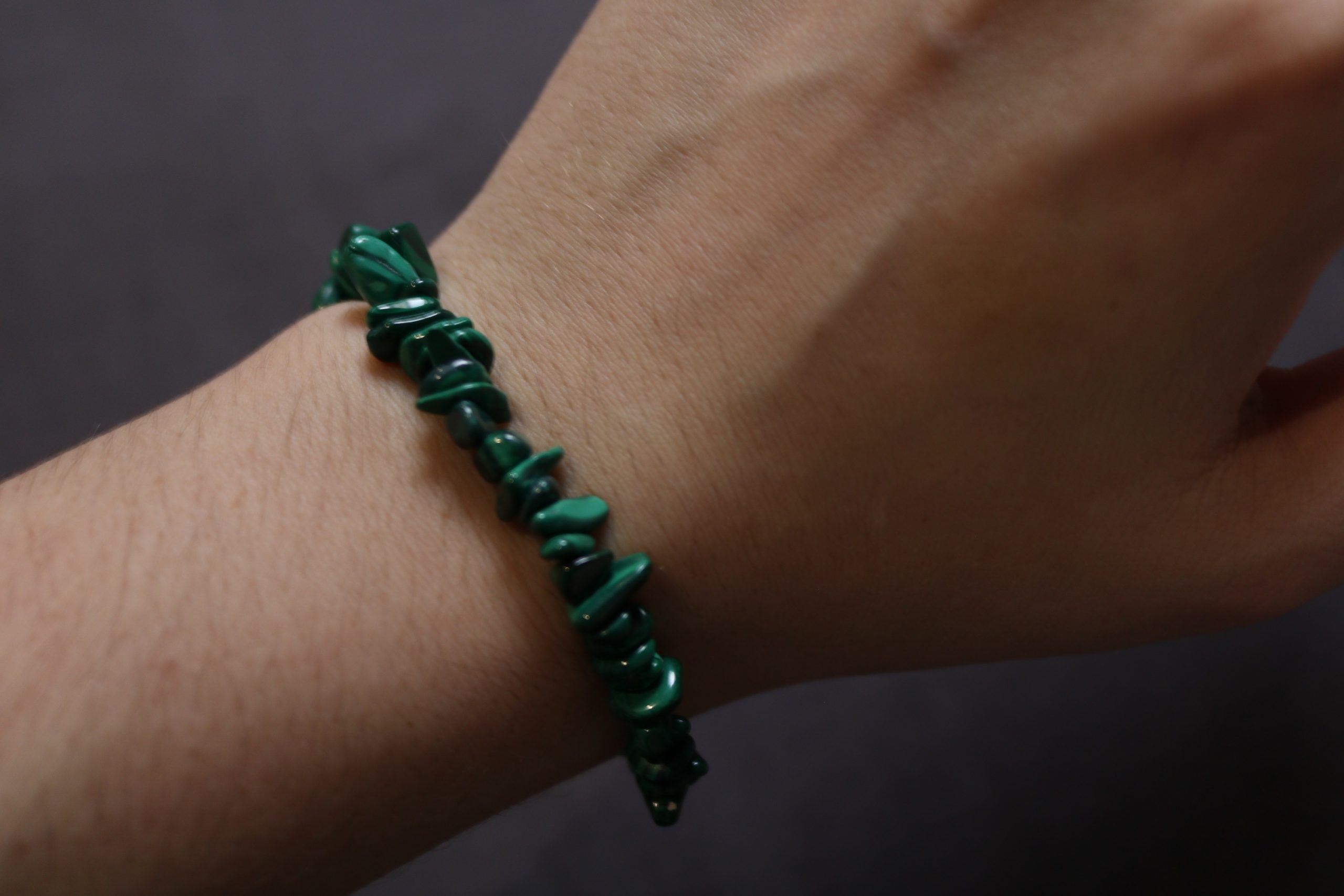 bracelet en malachite baroque 6mm vert congo