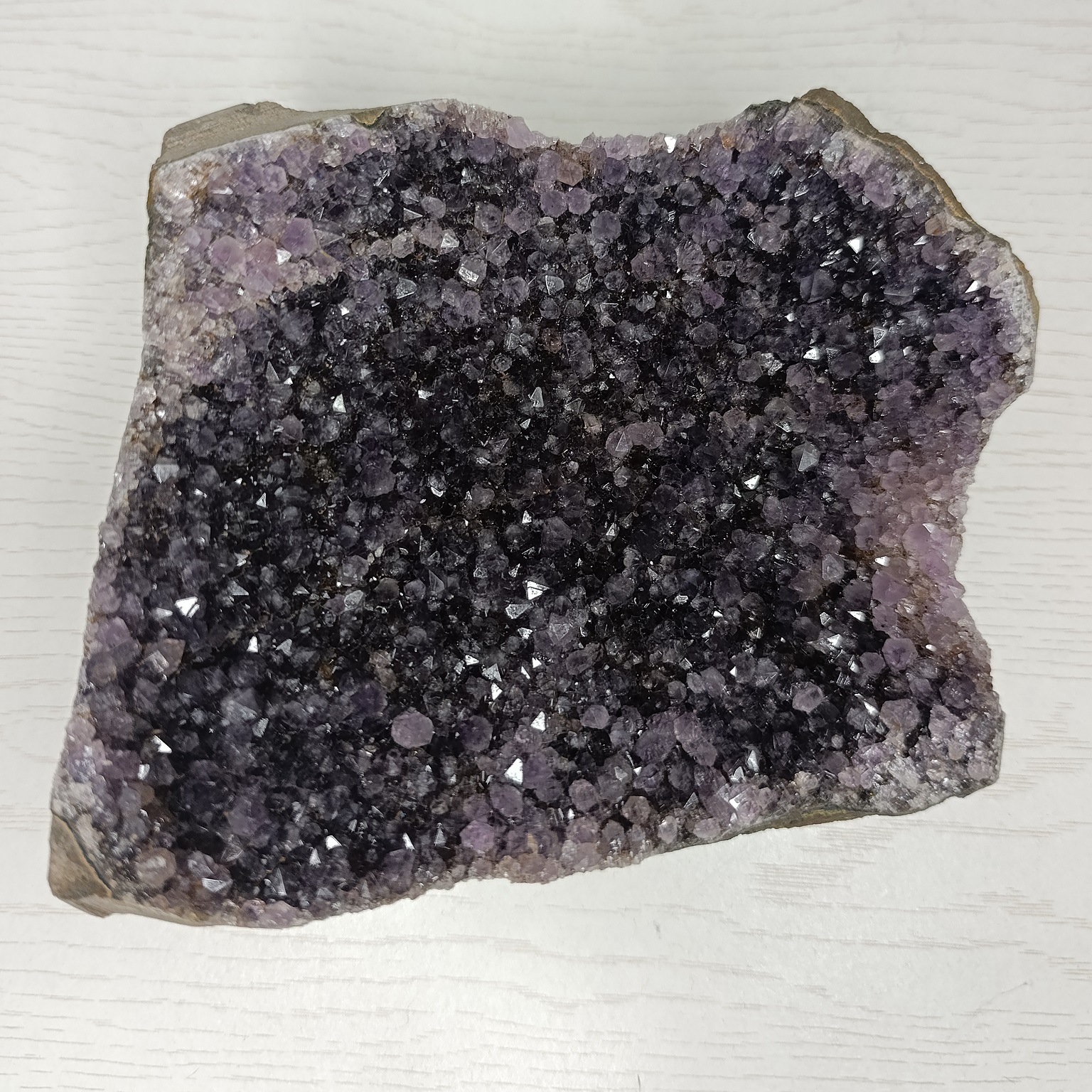 bloc en améthyste de Uruguay violet brut qualité A