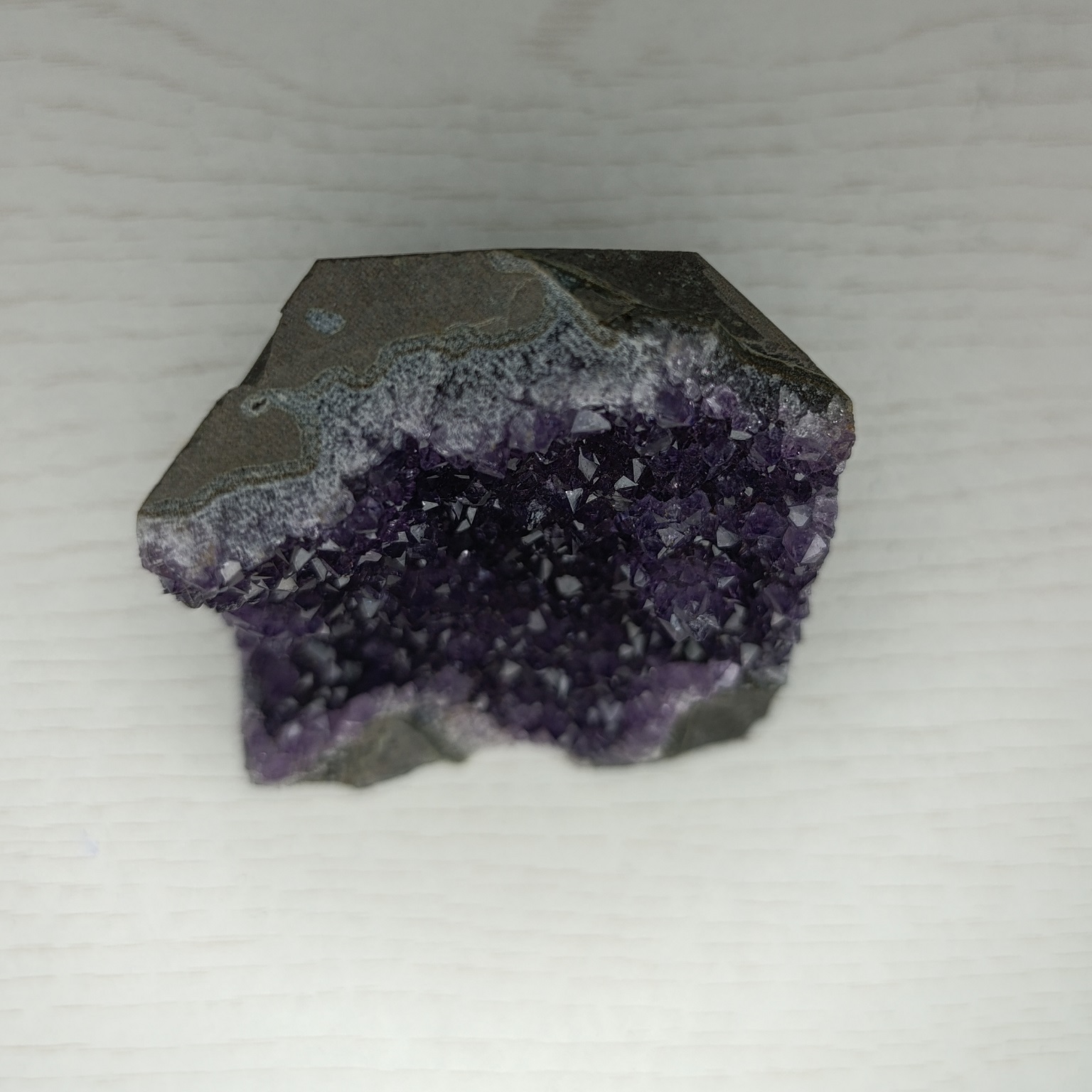 bloc en améthyste de Uruguay violet brut qualité A