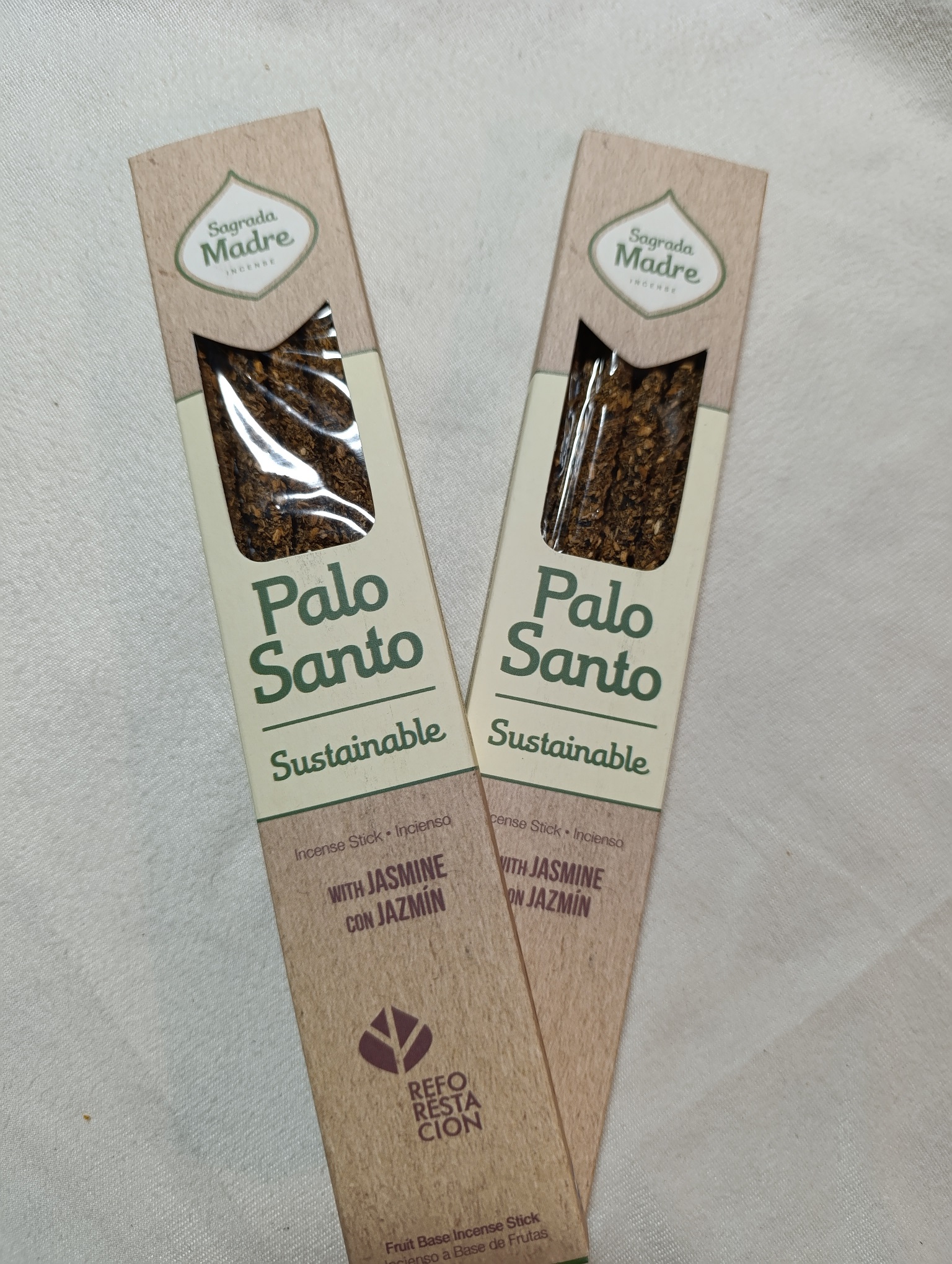 encens palo santo sagrada madre jasmin