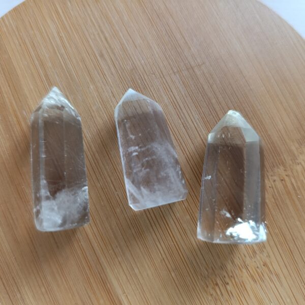 Pointes en Cristal de Roche (Quartz) Fumée A
