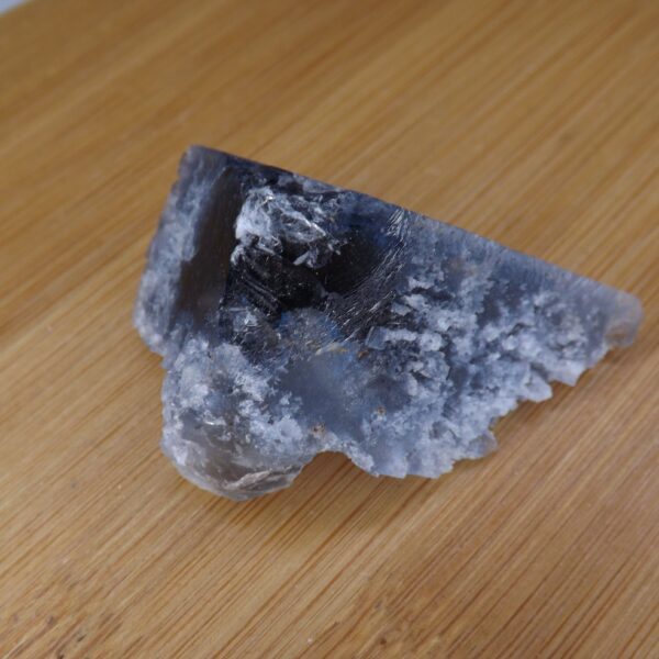 Pierre brute de collection: Fluorine Bleue Chavaniac-Lafayette, Haute Loire, France