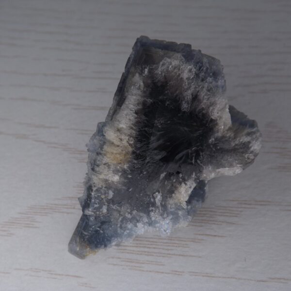 Pierre brute de collection: Fluorine Bleue Chavaniac-Lafayette, Haute Loire, France