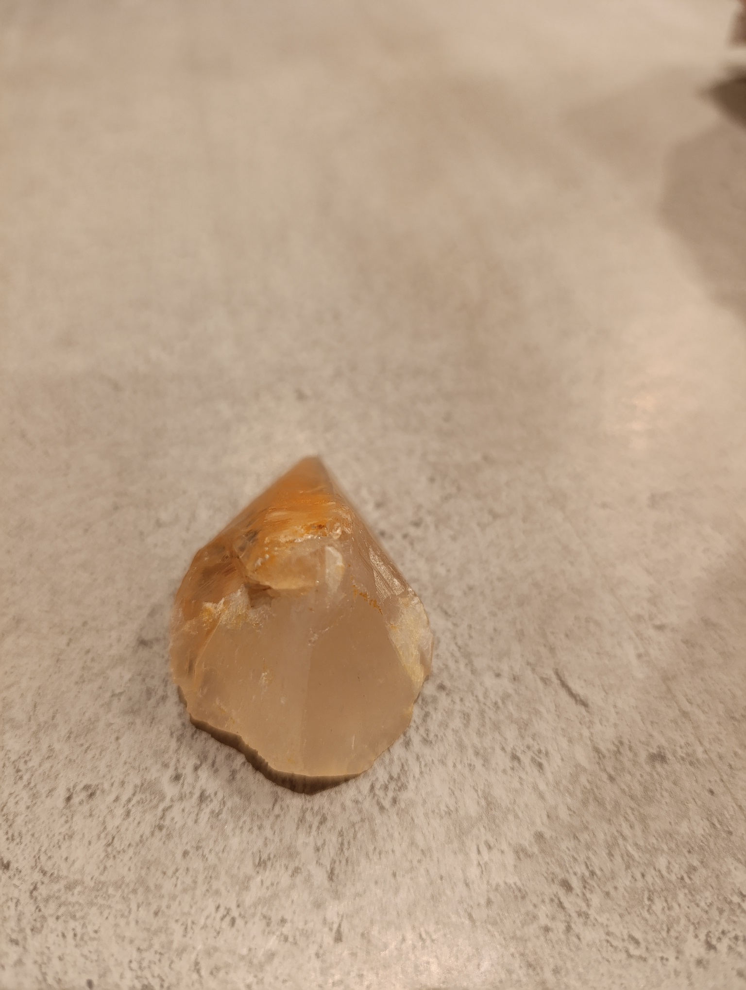 Calcite Orange Torcé-Viviers-en-Charnie, Mayenne, France