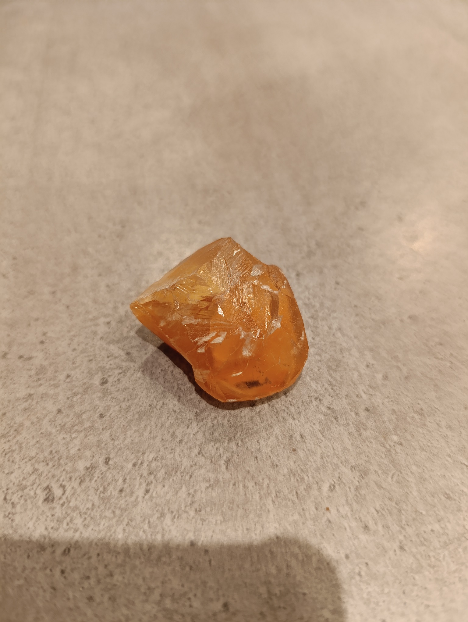 Calcite Orange Torcé-Viviers-en-Charnie, Mayenne, France