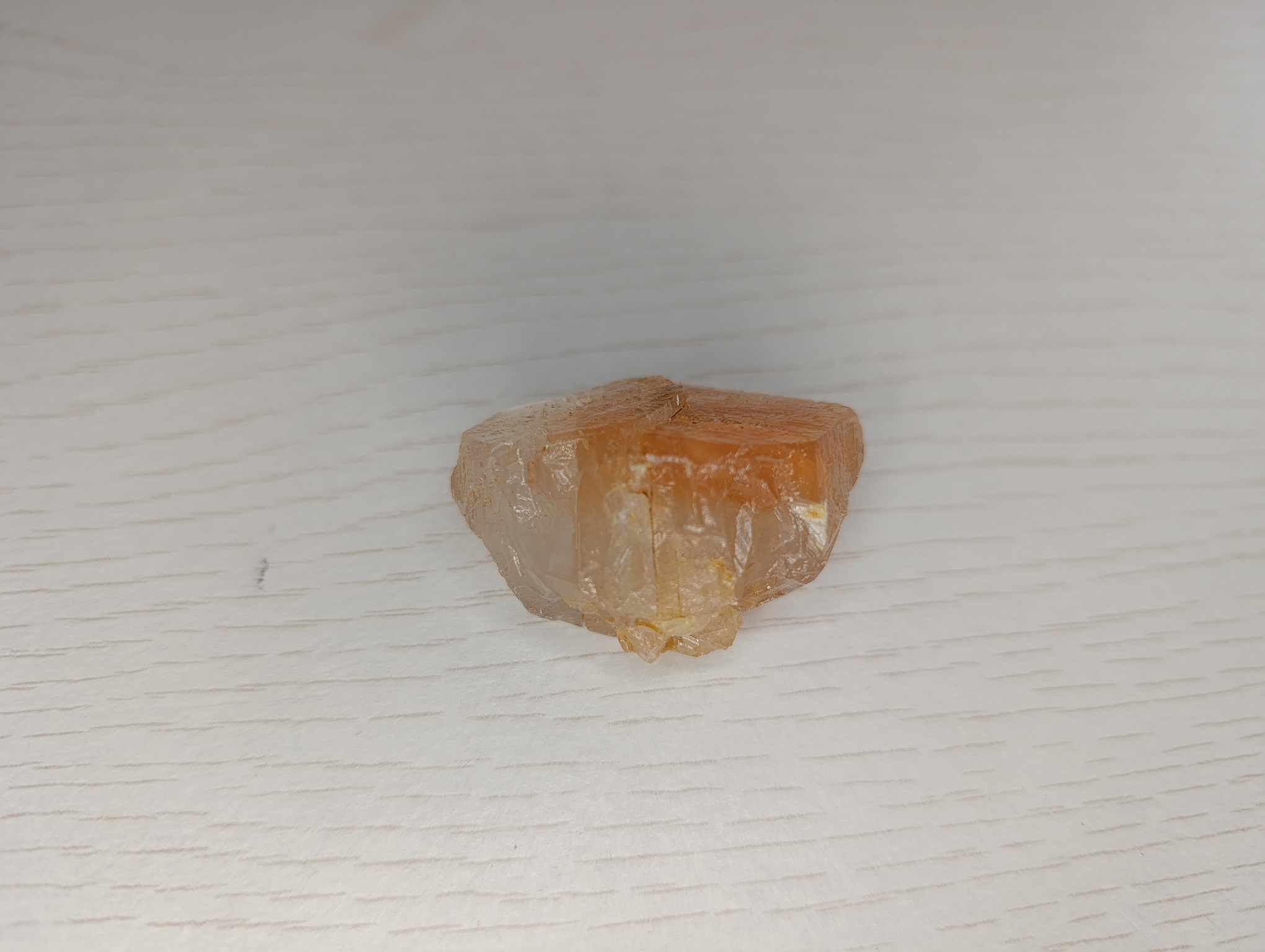 Calcite Orange Torcé-Viviers-en-Charnie, Mayenne, France