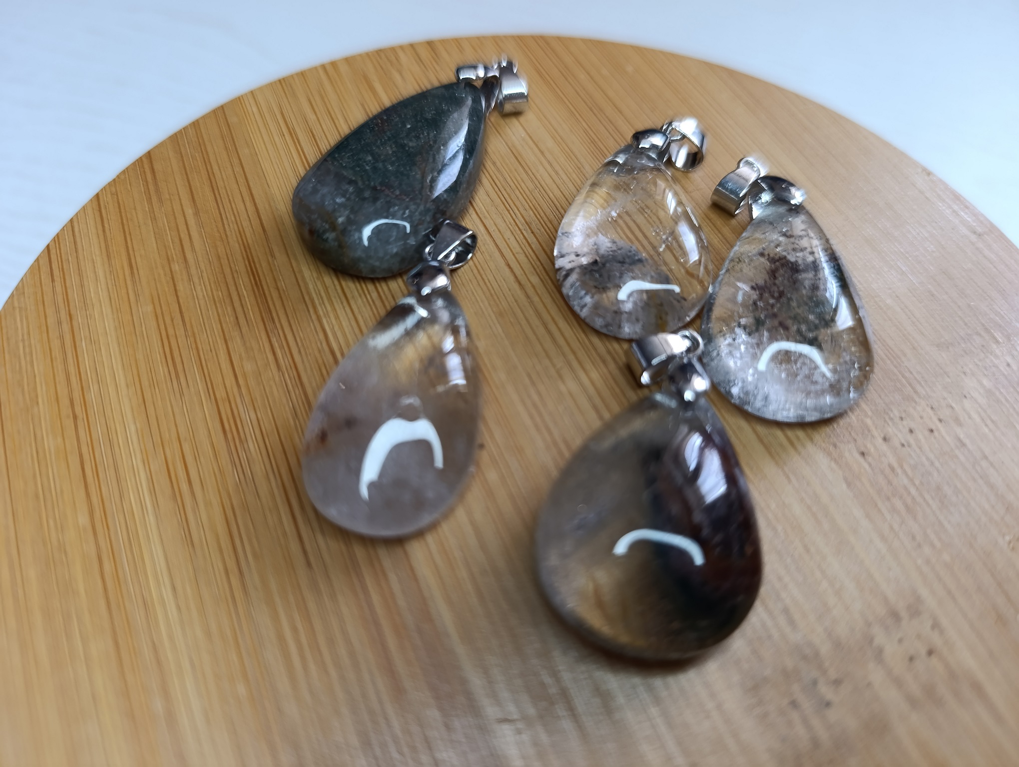 Pendentif en goutte lodolite quartz garden