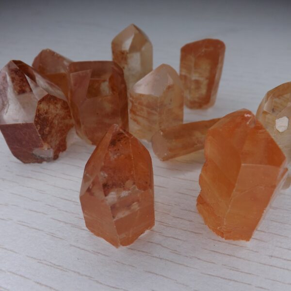 Pointes en Quartz Hématoïde A