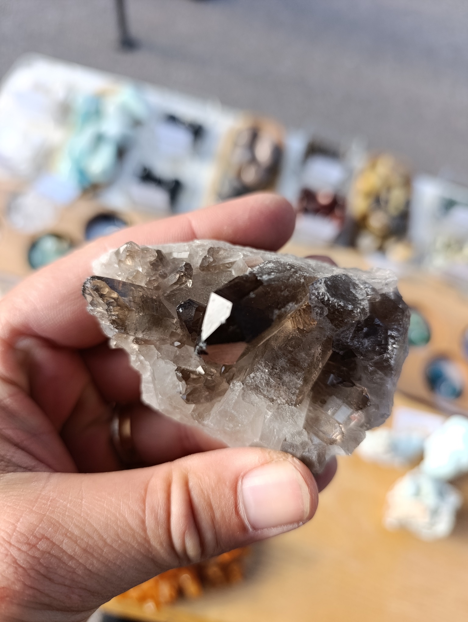 Druse Cristal de roche ( Quartz) fumé qualité A Brésil