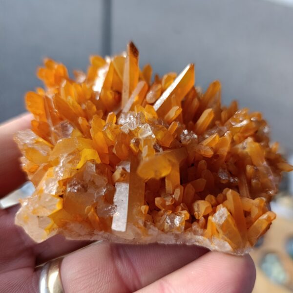Pierre brute Druse en Quartz Mandarine – 211gr- Qualité A