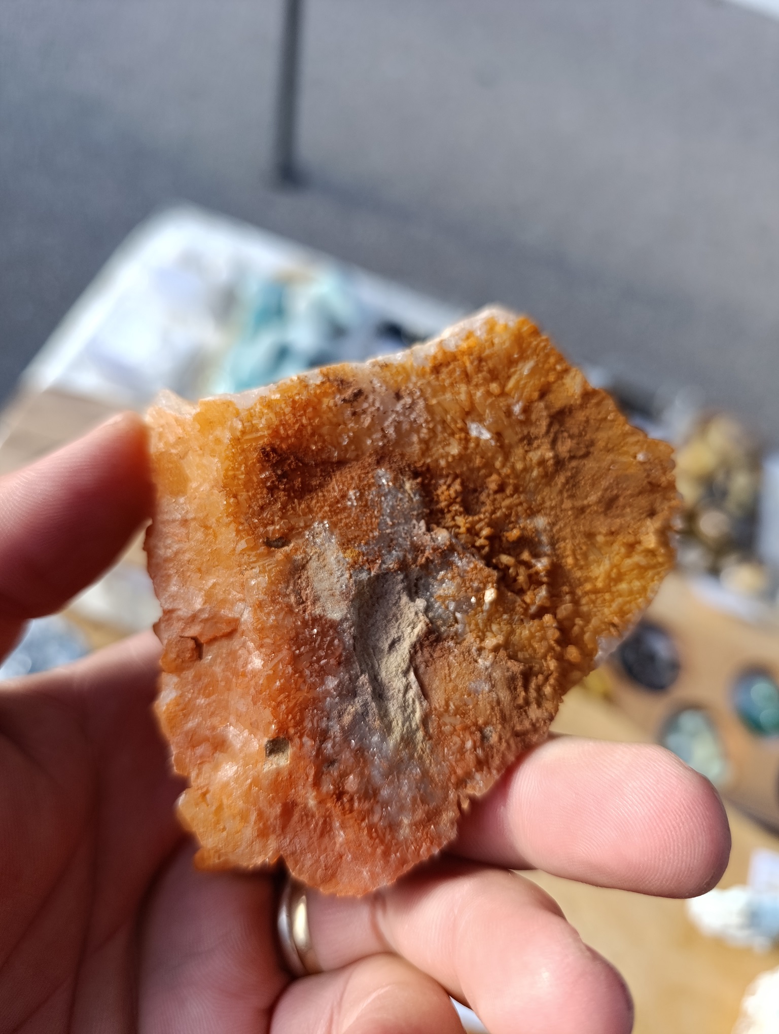 Druse Quartz mandarine qualité A Brésil