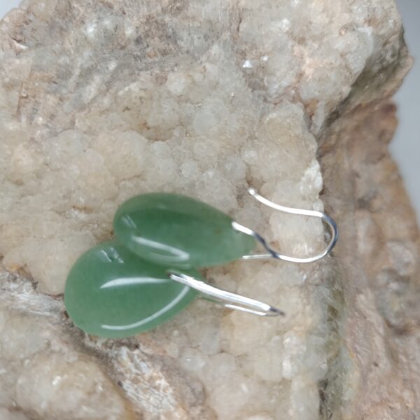 Boucles d&rsquo;oreilles en Aventurine verte Larme