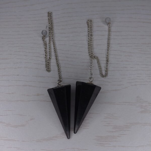 Pendule en shungite à facettes Russie